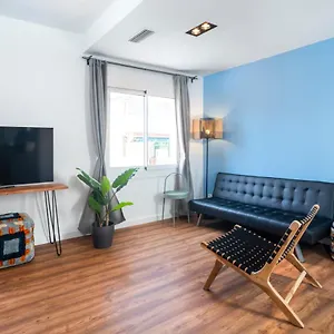 Caliu Barcelona - Camp Nou Apartment L’Hospitalet de Llobregat